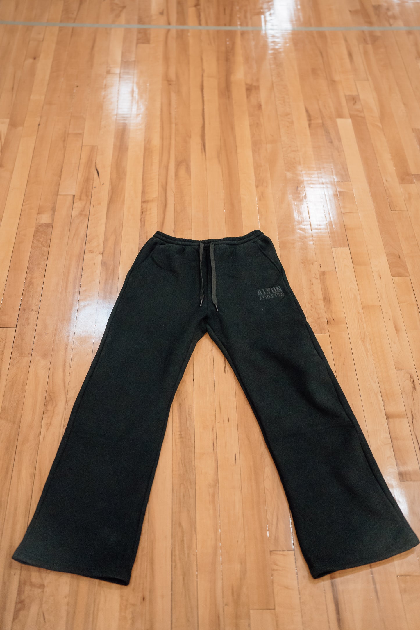 Alyon Athletics Wide Leg Sweatpants — Black