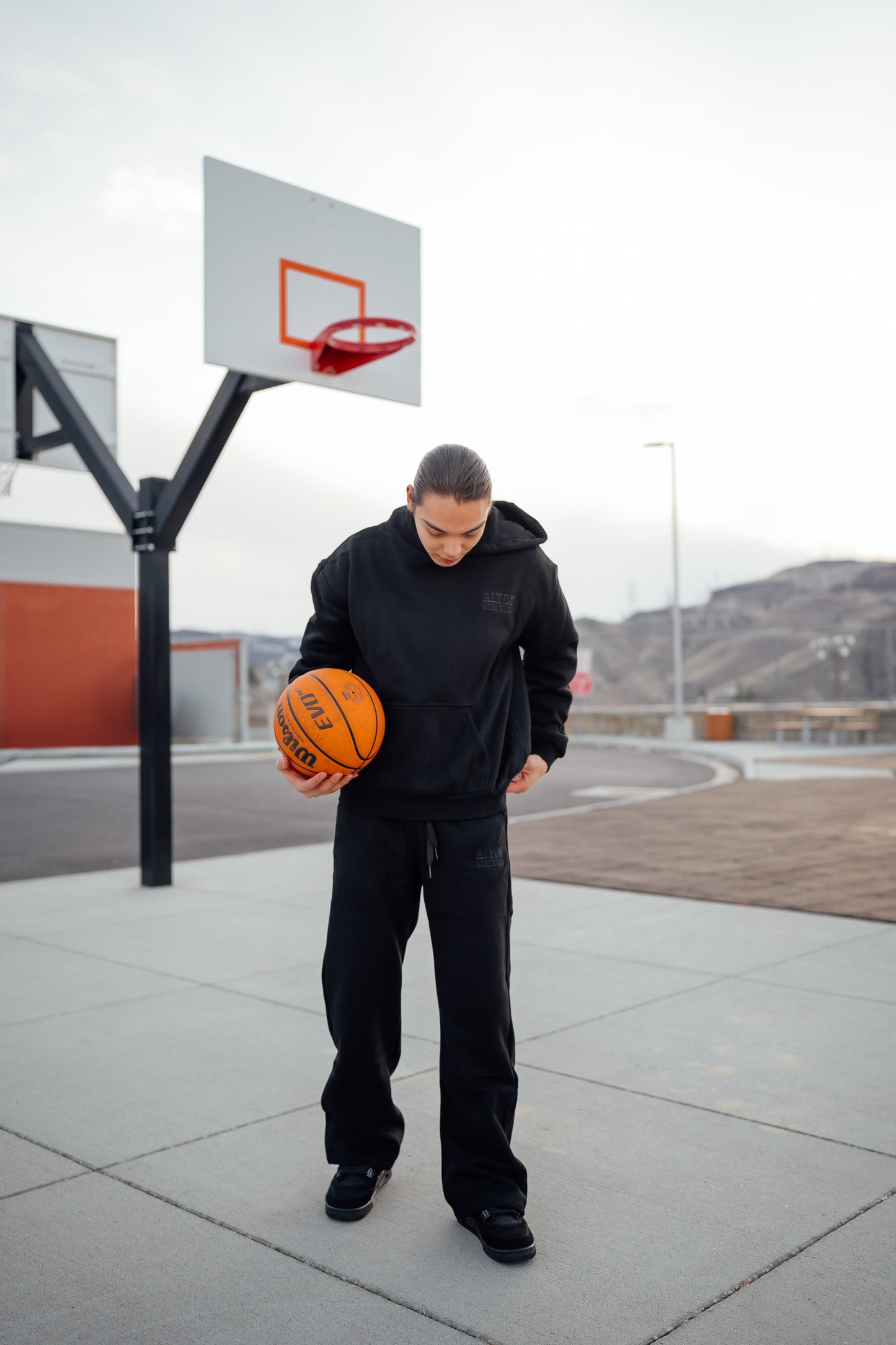 Alyon Athletics Wide Leg Sweatpants — Black